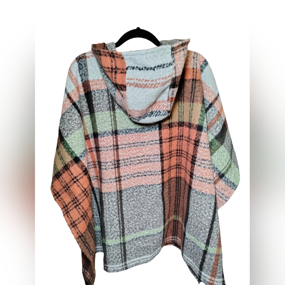 Jessica Simpson 🩷 Hooded Plaid Shawl/Wrap Women’s One Size - Picture 2 of 6
